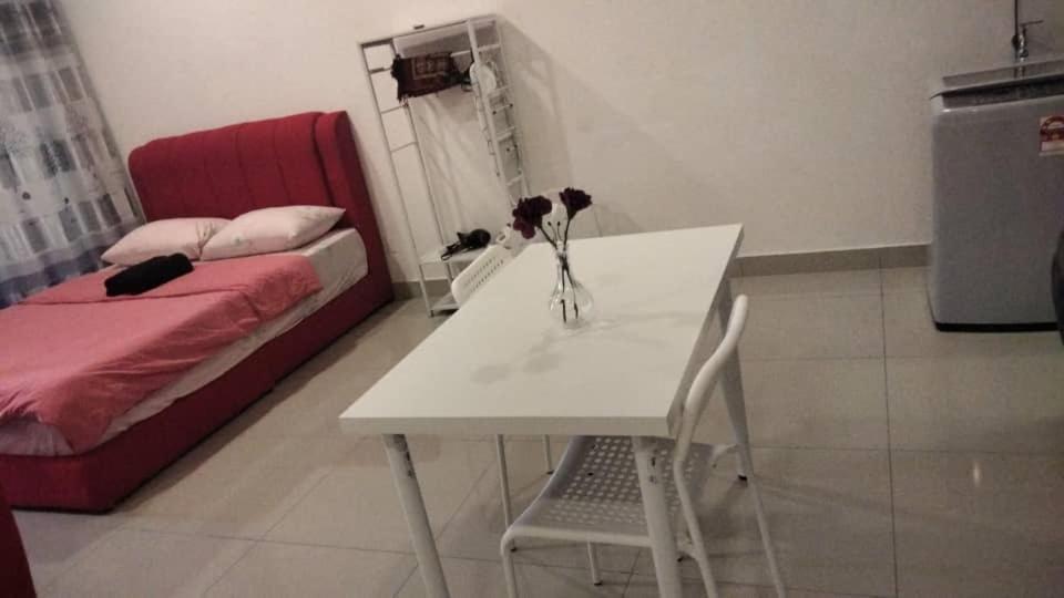 Cozy Studio Unit,Cyberjaya,Wifi, Netflix,Free Parking Exteriér fotografie